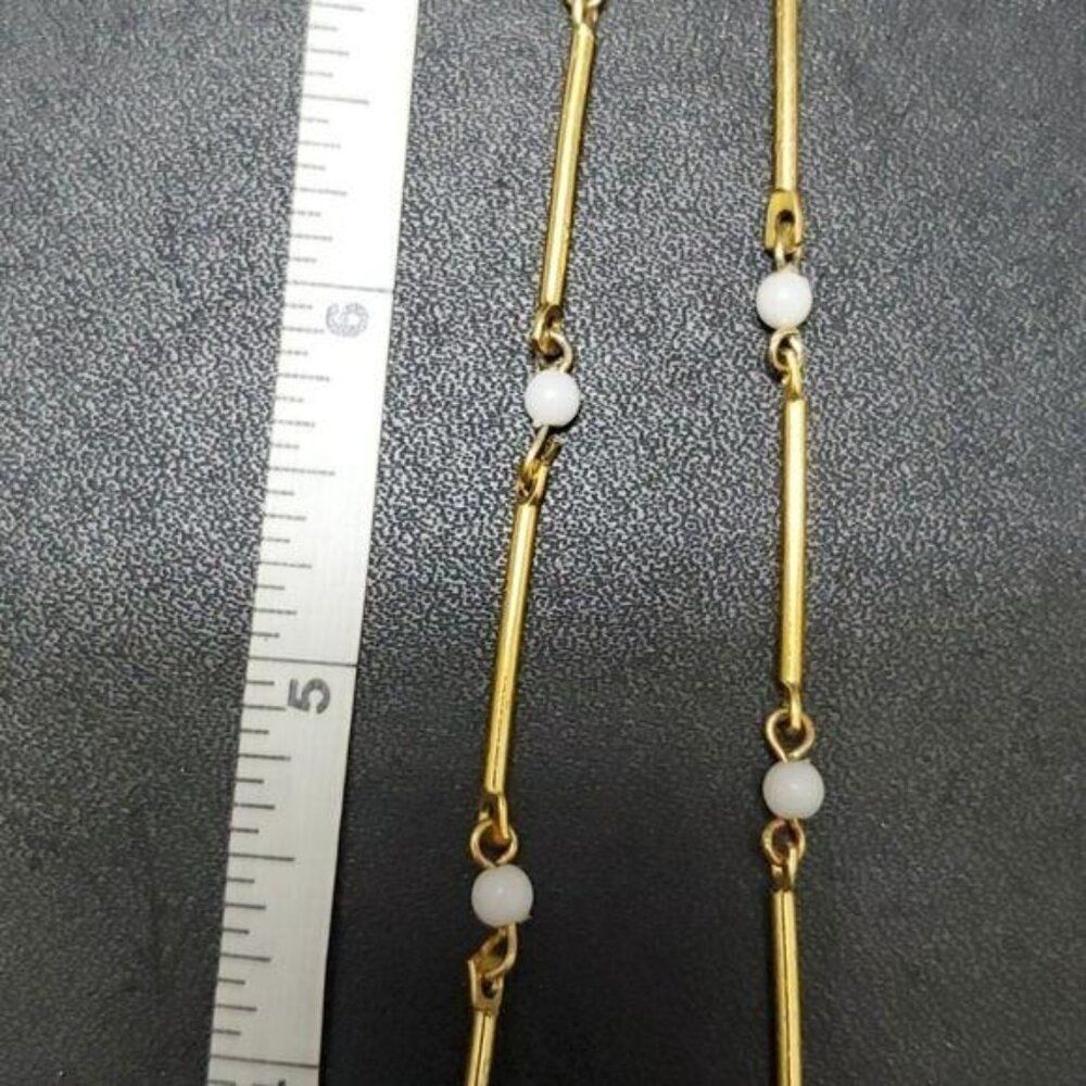 Vintage gold tone flower necklace 18" - Picture 9 of 10